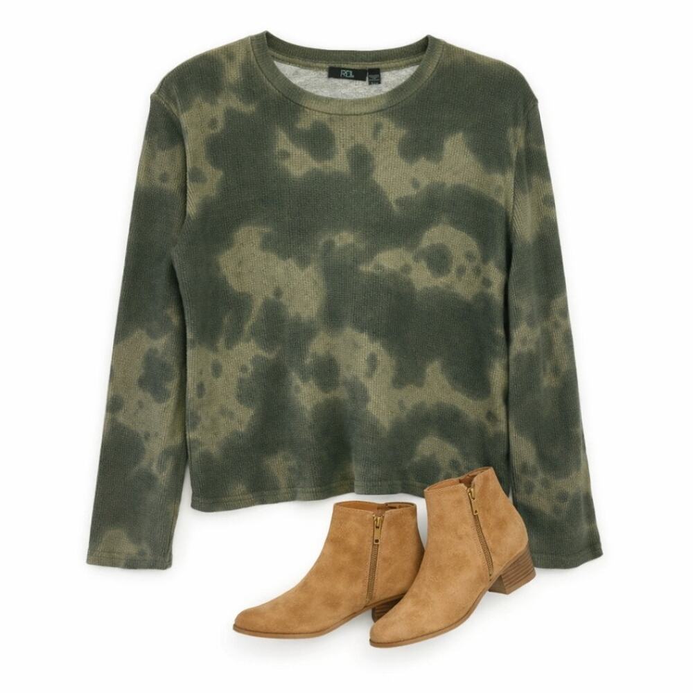 RDI Women’s Green Tie Dye Camo Thermal Waffle Knit Top Juniors Size L NWOT